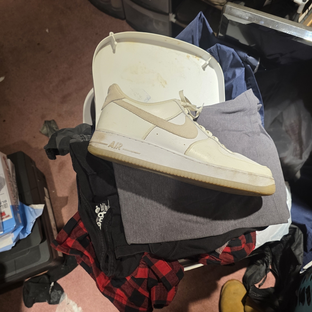 Nike Air Sneakers in Cream and White